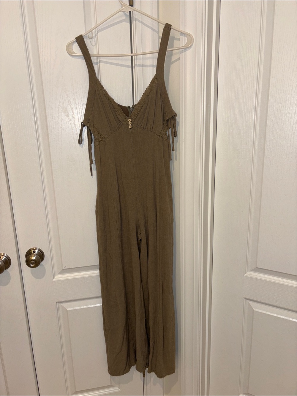Olive Jumper with Lace Accent